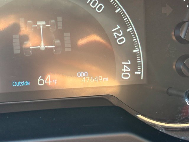 Used 2025 Toyota RAV4 LE AWD/4WD image 4