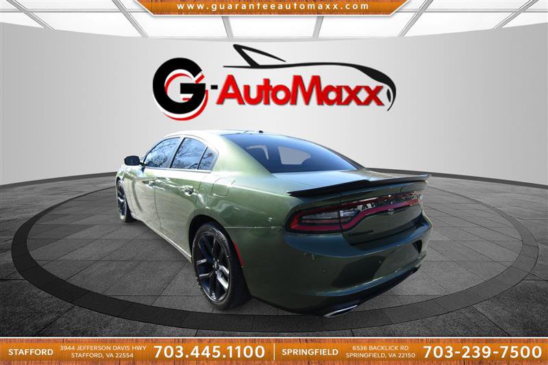 Used 2020 Dodge Charger SXT w/ Blacktop Package image 7