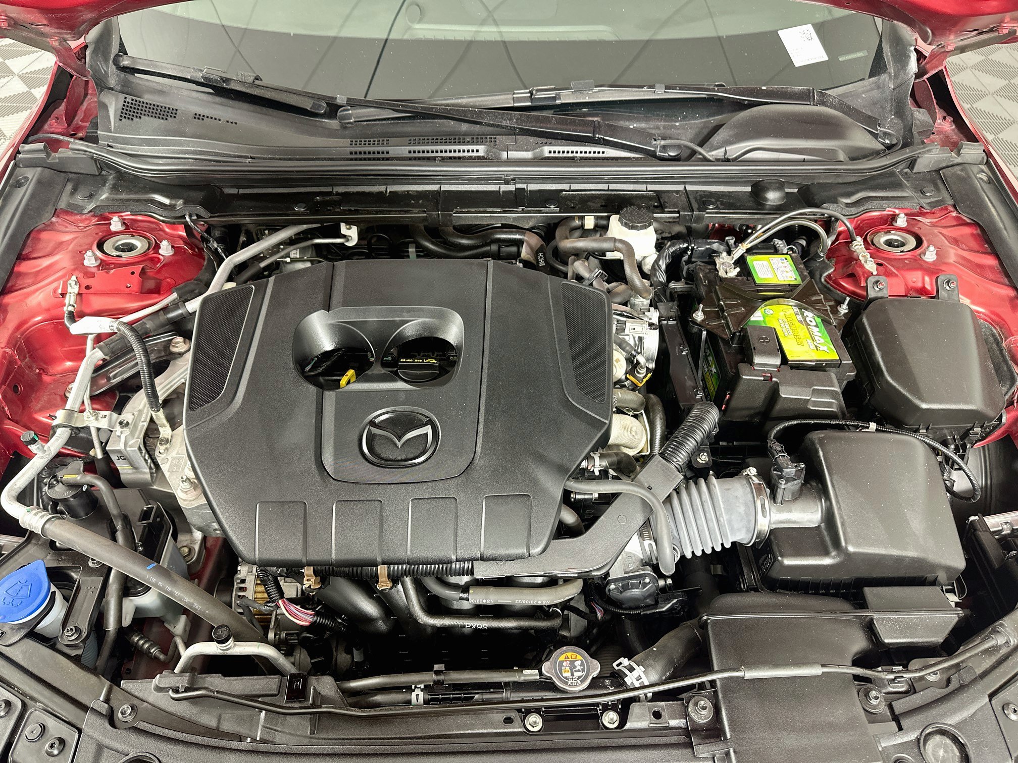 Used 2024 MAZDA MAZDA3 s FWD image 32