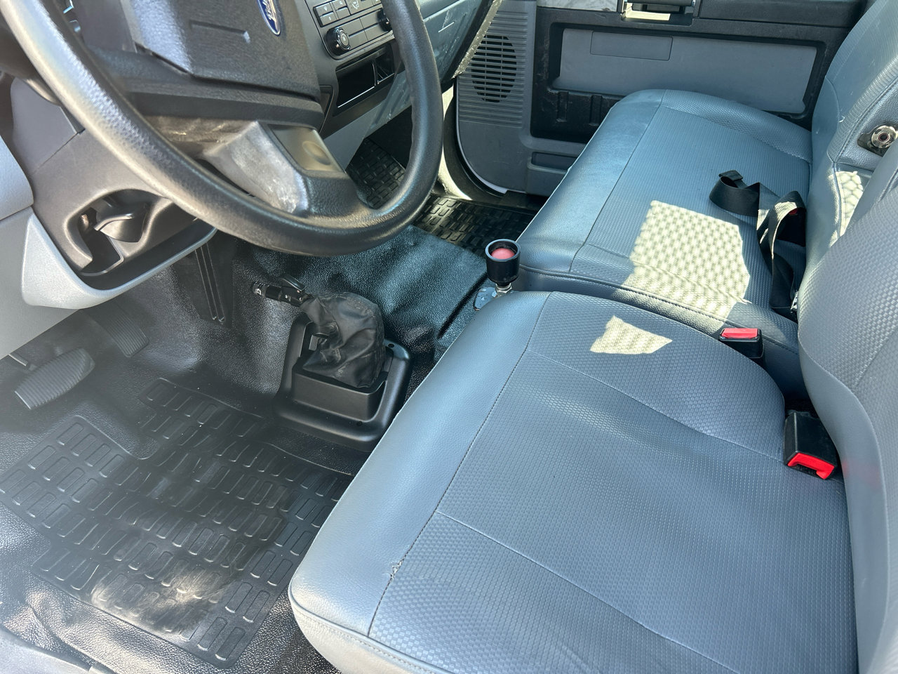 Used 2017 Ford F650 2WD Regular Cab Super Duty image 11