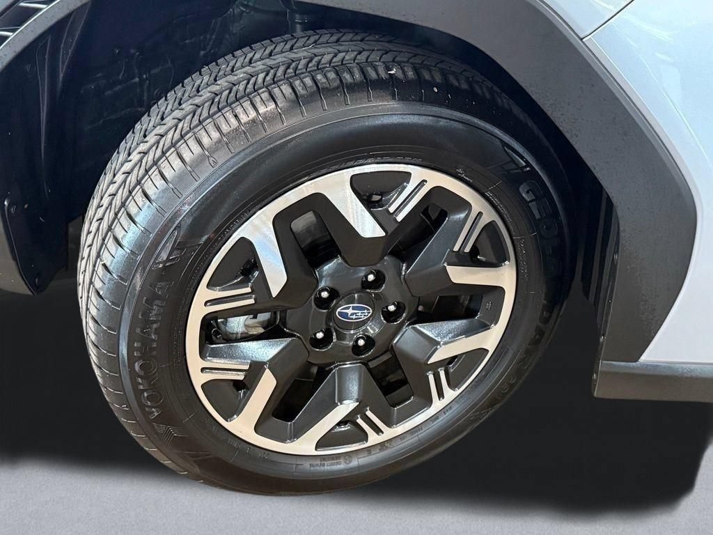 Certified 2025 Subaru Forester Premium AWD/4WD image 17