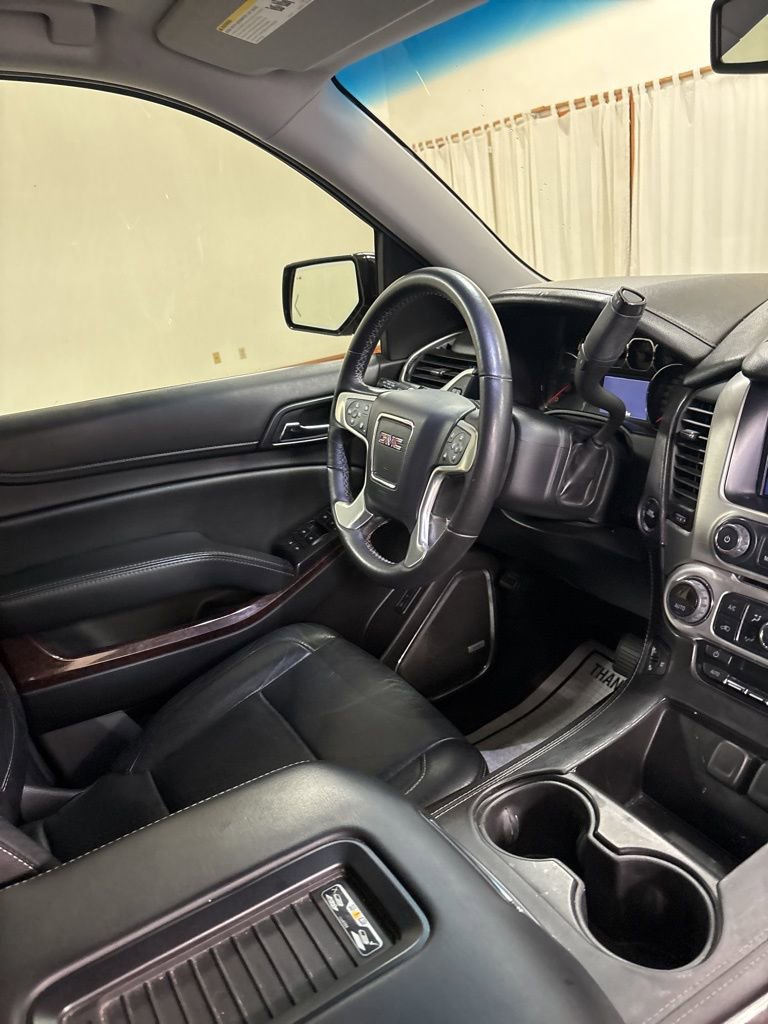 Used 2016 GMC Yukon SLT w/ Open Road Package image 28