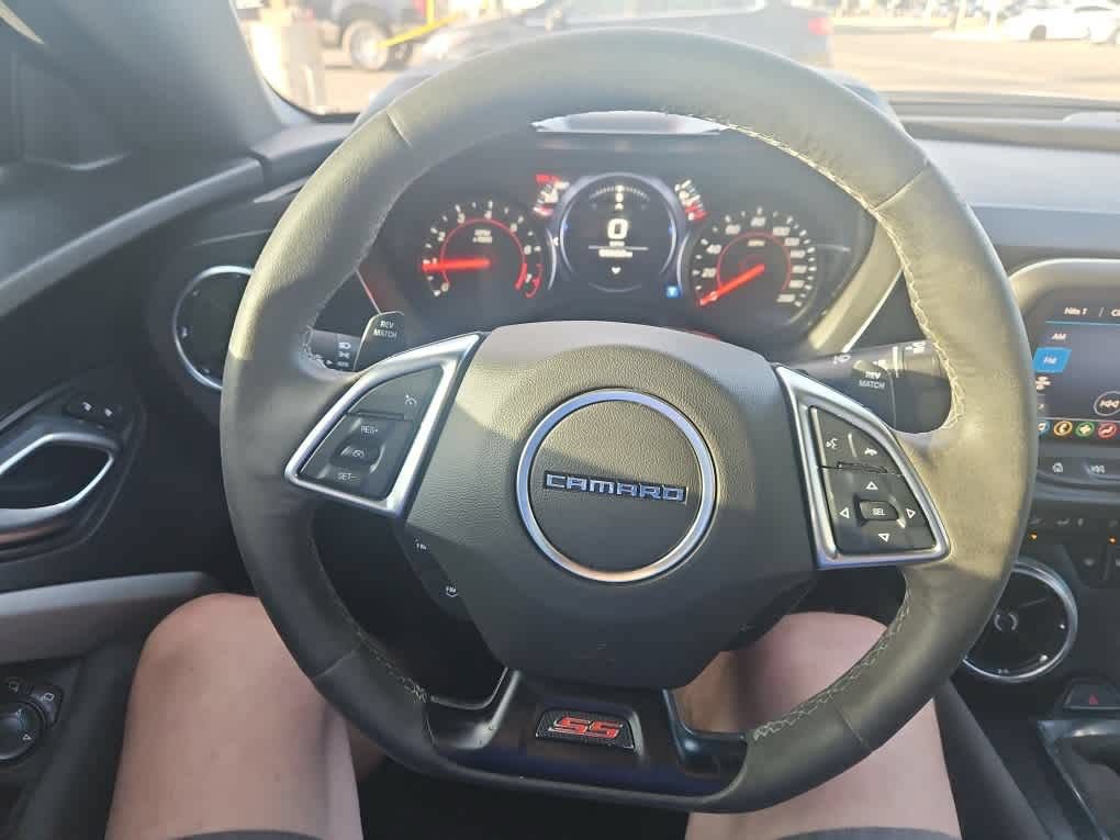 Used 2021 Chevrolet Camaro SS RWD image 13
