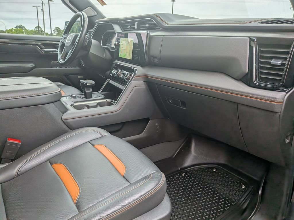 Certified 2023 GMC Sierra 1500 AT4 w/ AT4 Premium Package AWD/4WD image 31