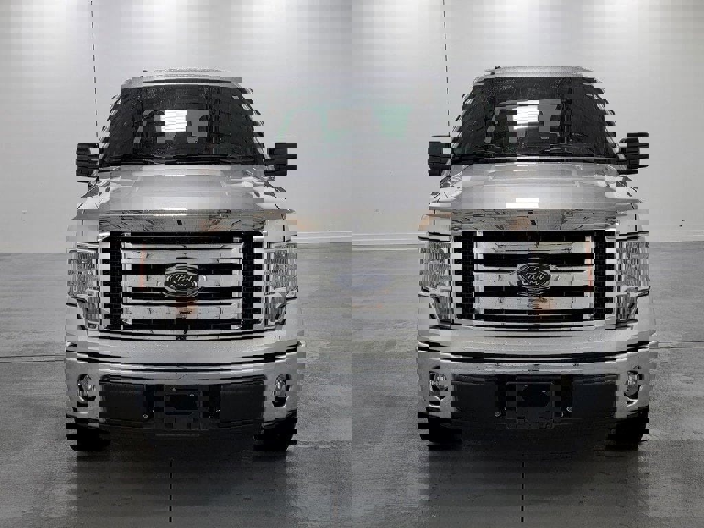 Used 2011 Ford F150 XLT w/ Trailer Tow Pkg RWD image 3