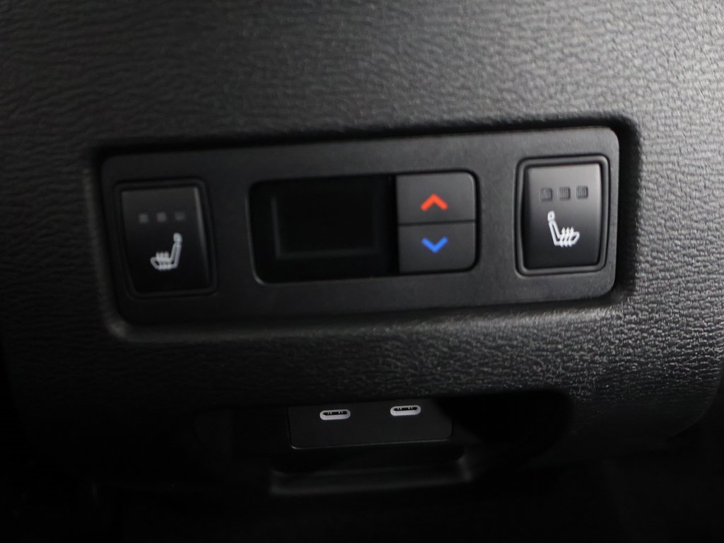 New 2026 Mitsubishi Outlander SEL image 56