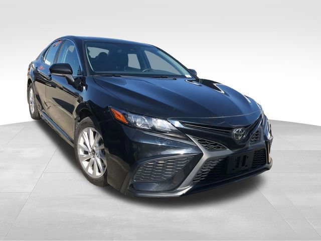 Used 2023 Toyota Camry SE image 8