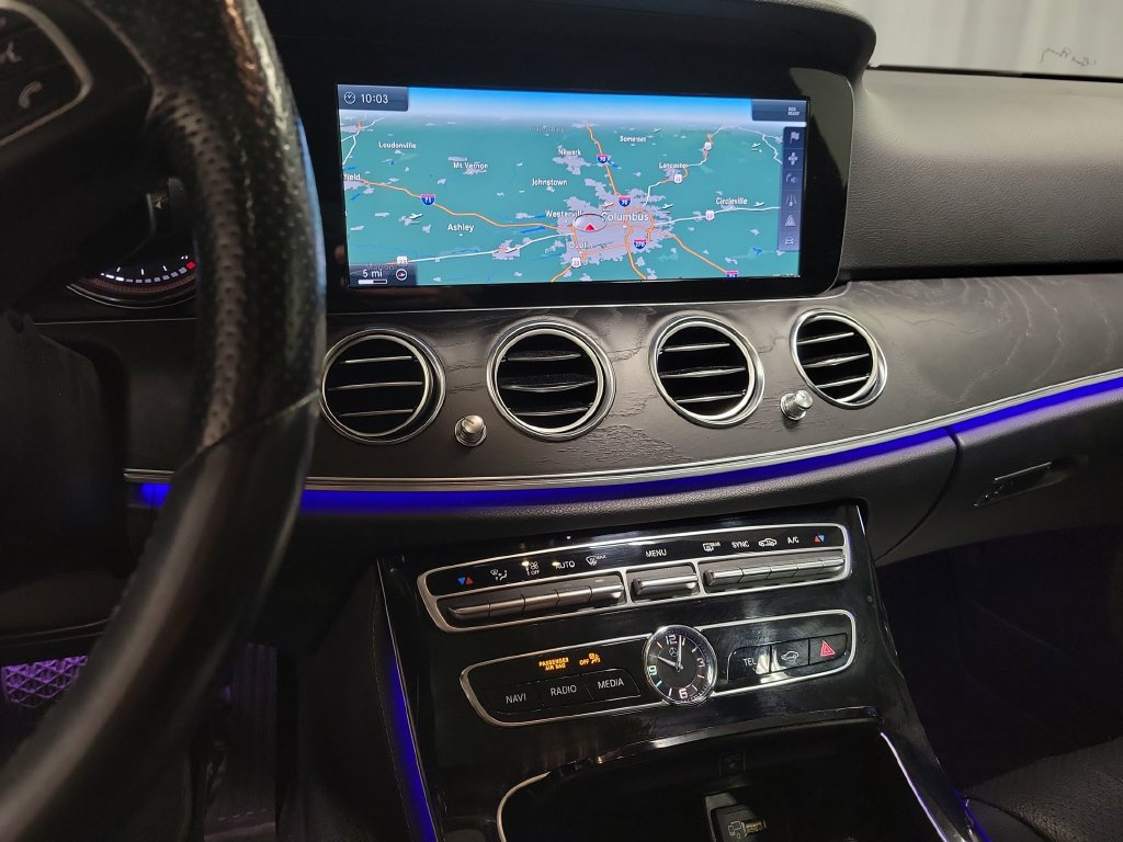 Used 2017 Mercedes-Benz E 300 image 19