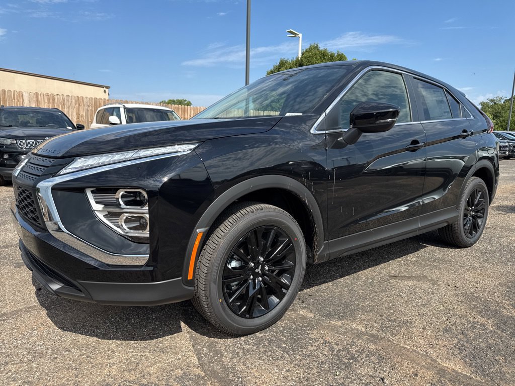 New 2026 Mitsubishi Eclipse Cross LE AWD/4WD image 3