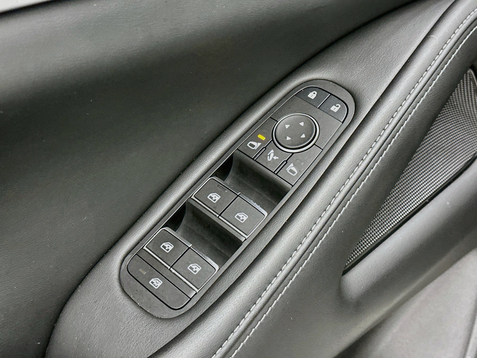 Used 2023 INFINITI QX60 Luxe AWD/4WD image 15