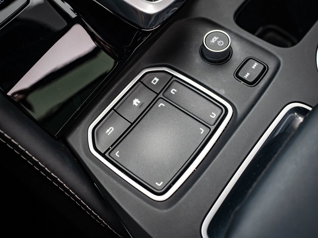 Used 2023 Acura MDX SH-AWD w/ Advance Package image 32