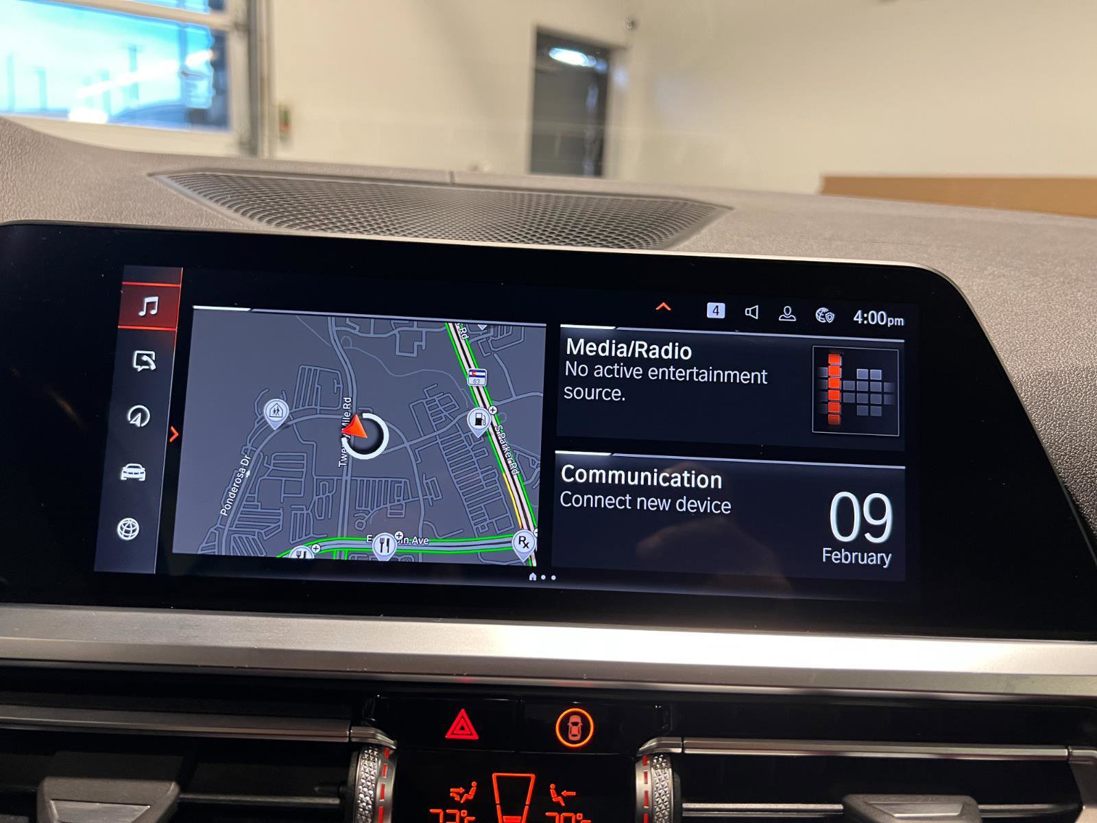 Used 2022 BMW 440i xDrive Convertible w/ Premium Package image 18