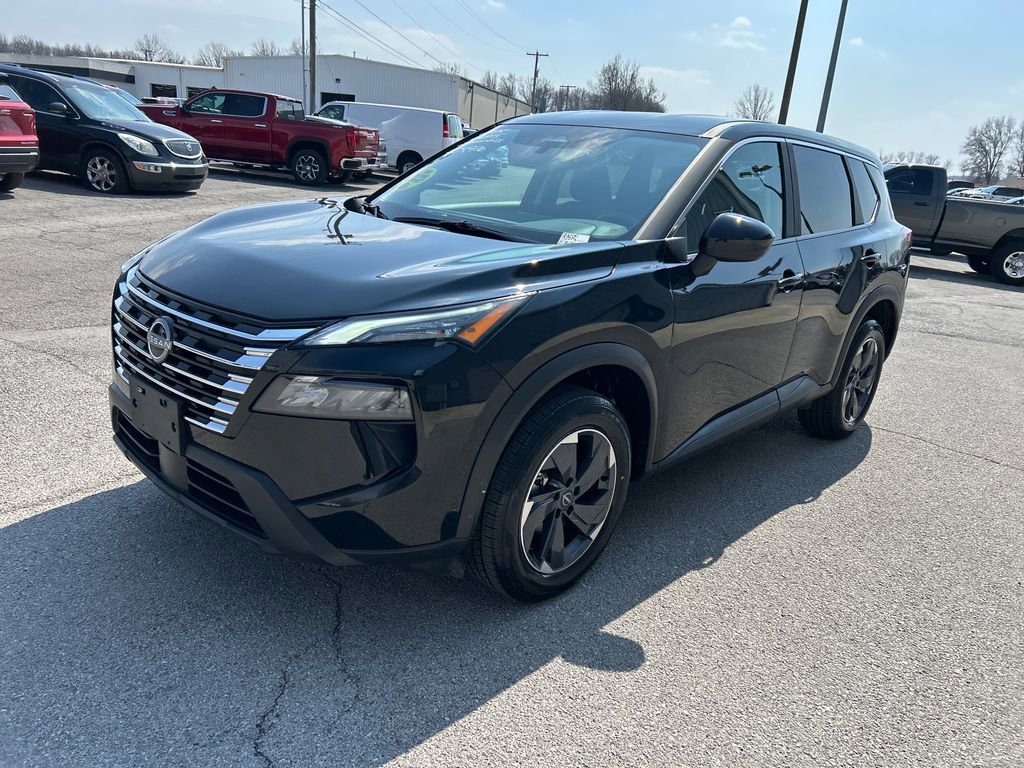Used 2025 Nissan Rogue SV FWD image 3
