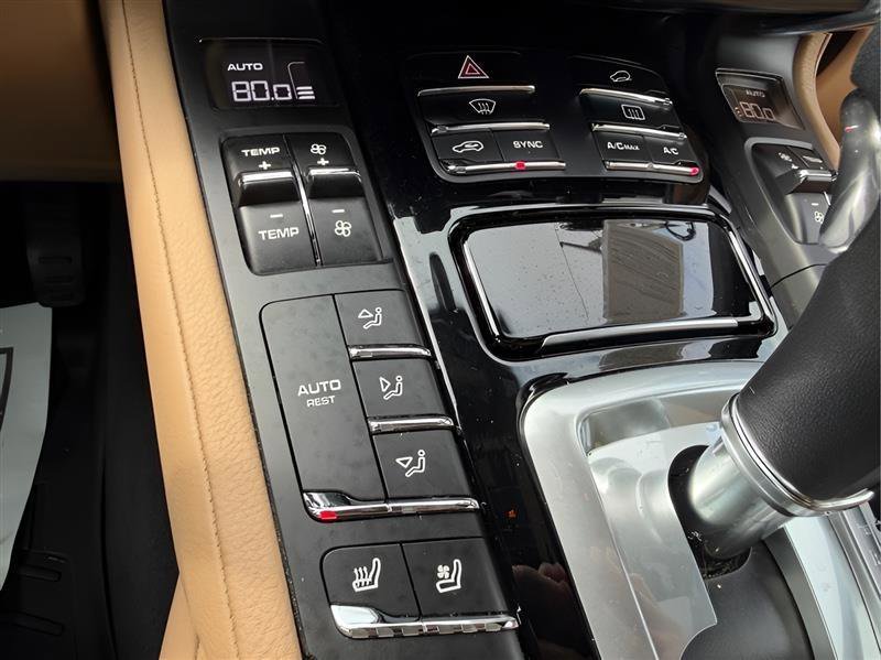 Used 2016 Porsche Cayenne image 46