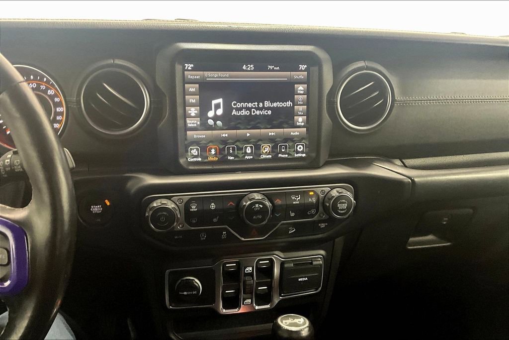 Used 2020 Jeep Wrangler Unlimited Sahara AWD/4WD image 22