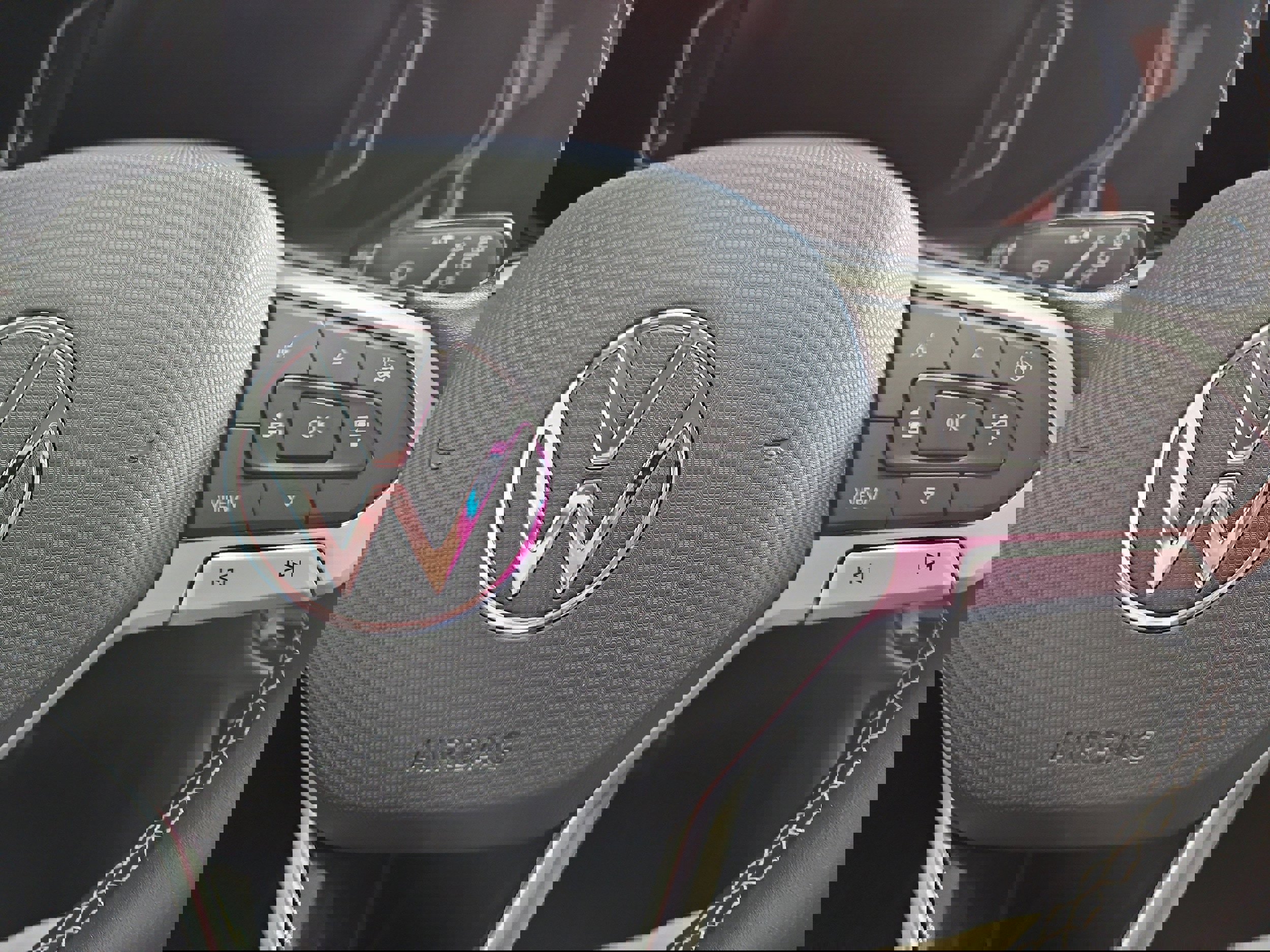 Used 2023 Volkswagen Taos SEL image 19