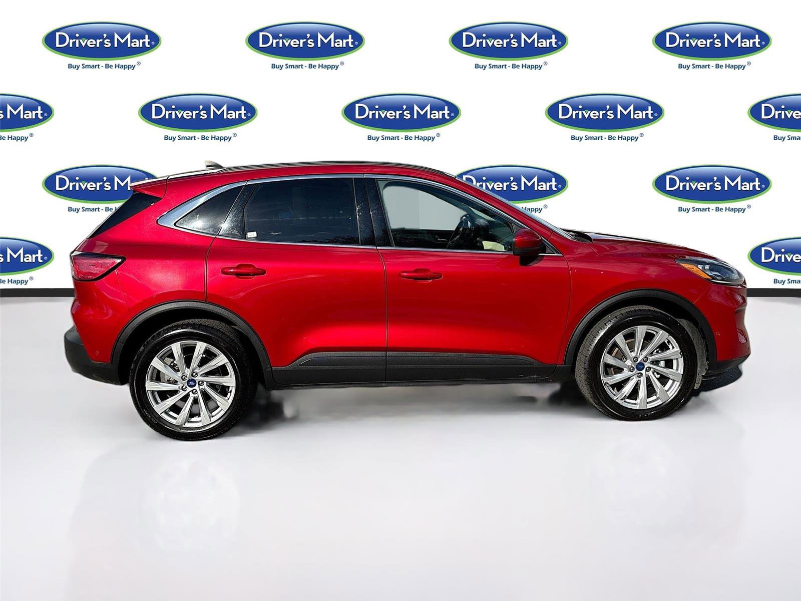 Used 2022 Ford Escape Titanium w/ Titanium Elite Package image 9