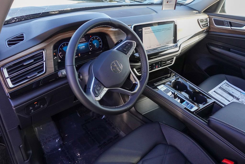 New 2026 Volkswagen Atlas SE image 12