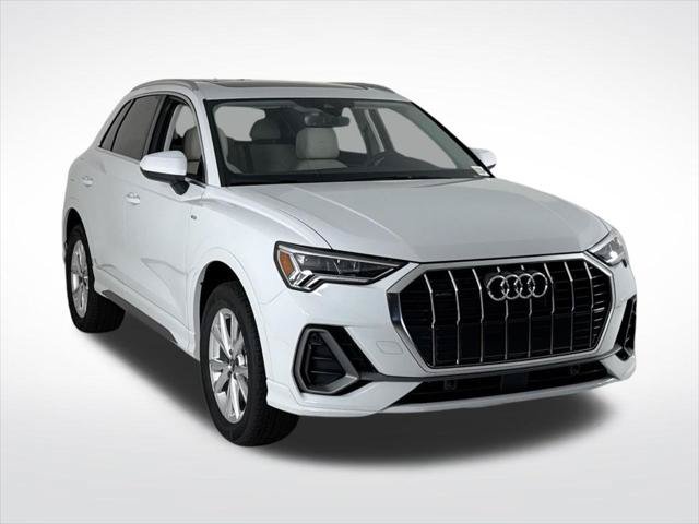Certified 2025 Audi Q3 2.0T Premium AWD/4WD image 7