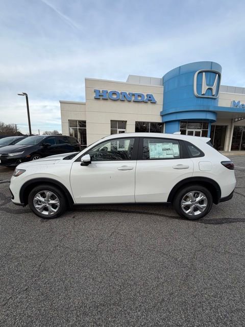 New 2025 Honda HR-V LX image 2