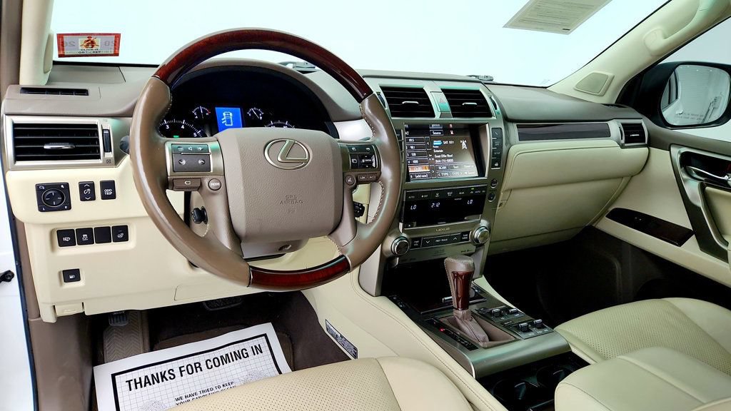 Used 2019 Lexus GX 460 Luxury AWD/4WD image 13