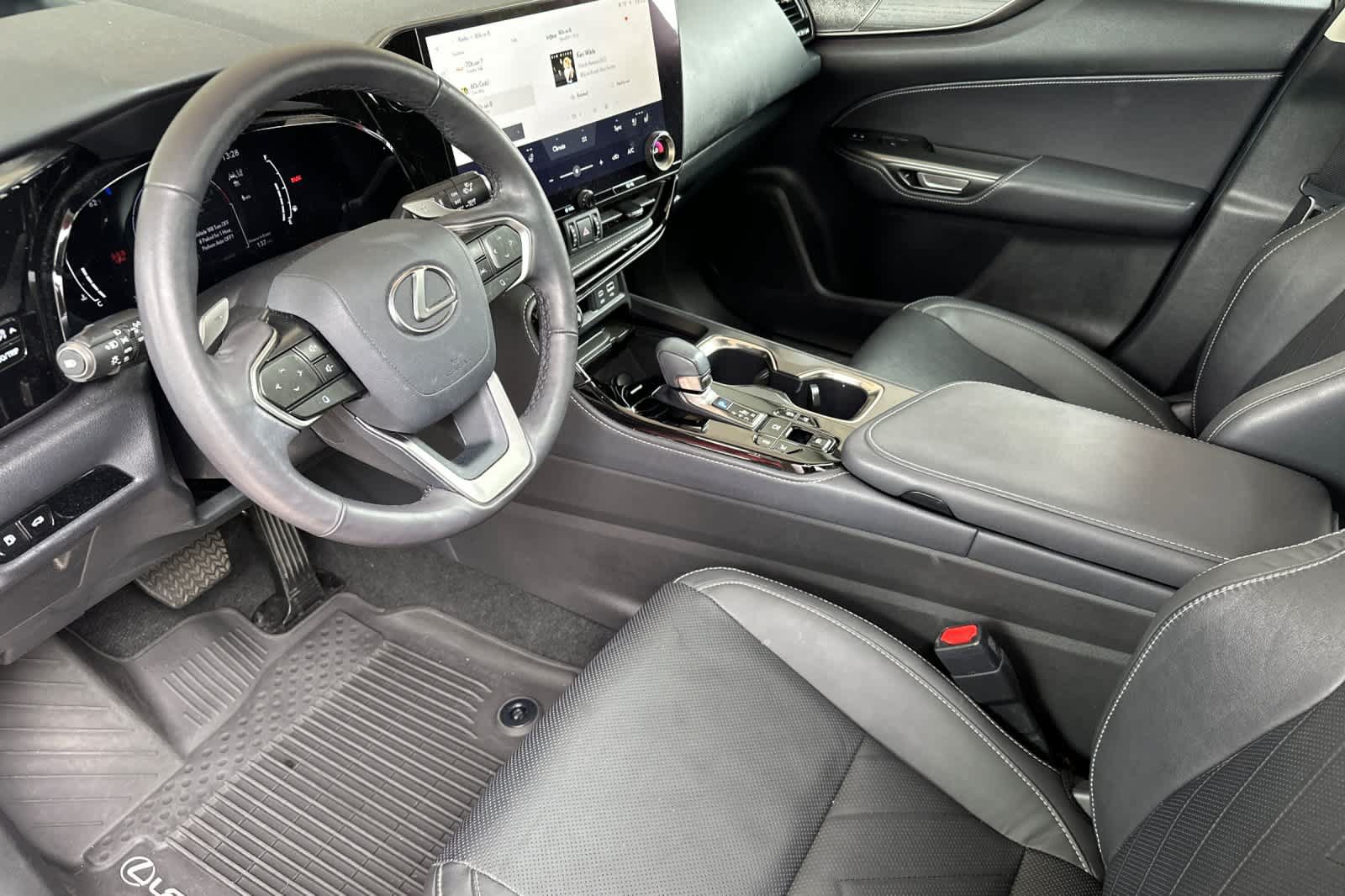 Certified 2024 Lexus NX 350 AWD w/ Vision Package image 11