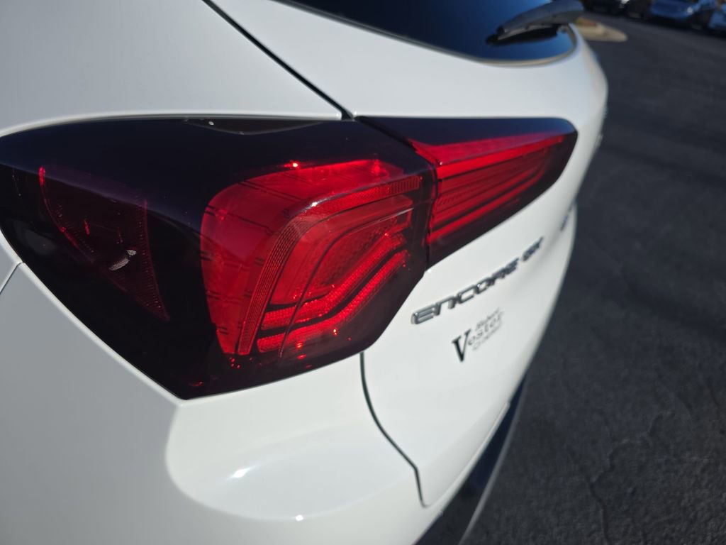 Used 2024 Buick Encore GX Sport Touring w/ Comfort Package image 33