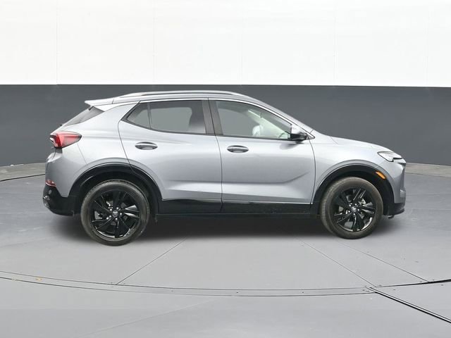 Used 2024 Buick Encore GX Sport Touring image 17