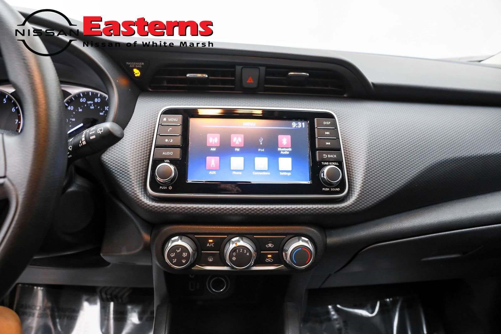 Used 2024 Nissan Kicks S image 16