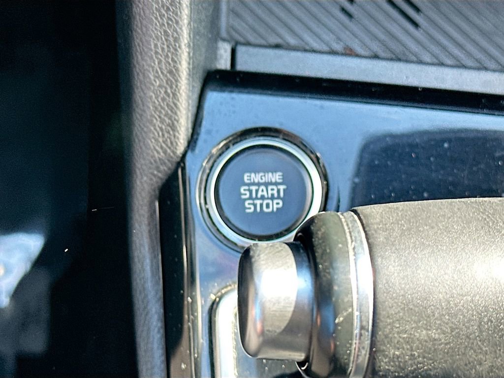 Used 2024 Kia Sportage SX AWD/4WD image 21