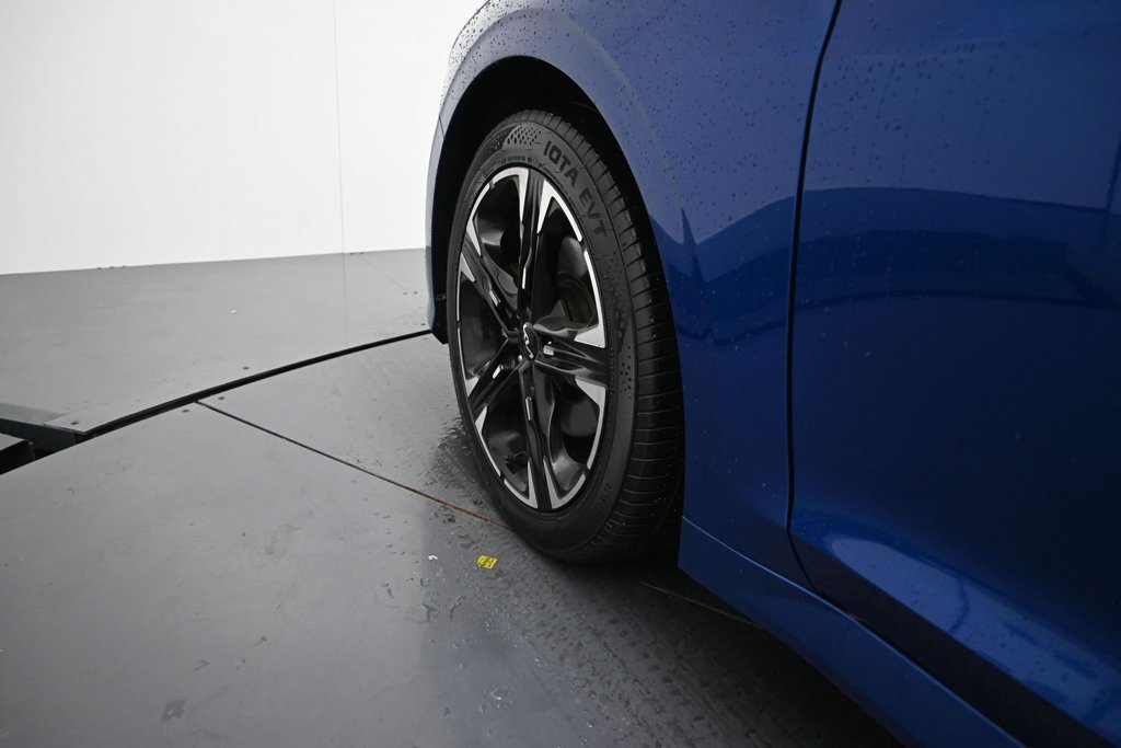 Certified 2023 Kia K5 GT-Line AWD/4WD image 12