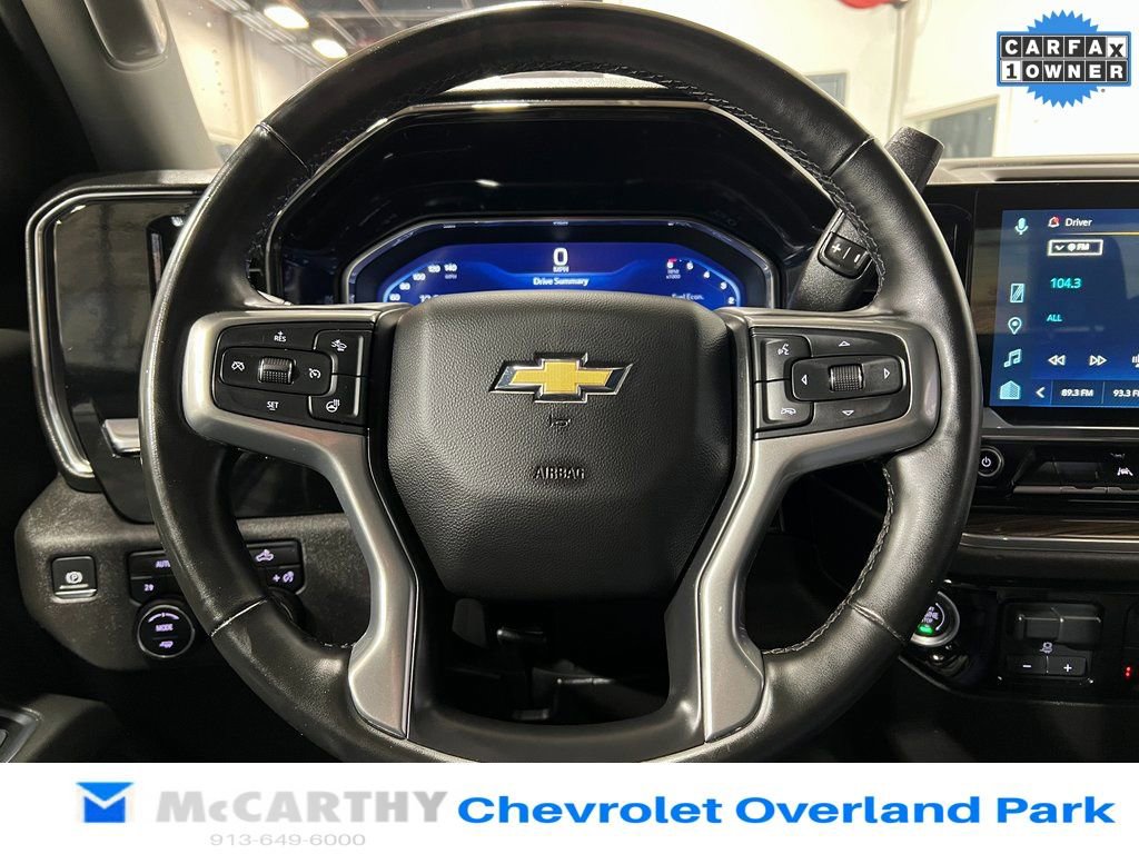 Used 2025 Chevrolet Silverado 1500 LT image 12