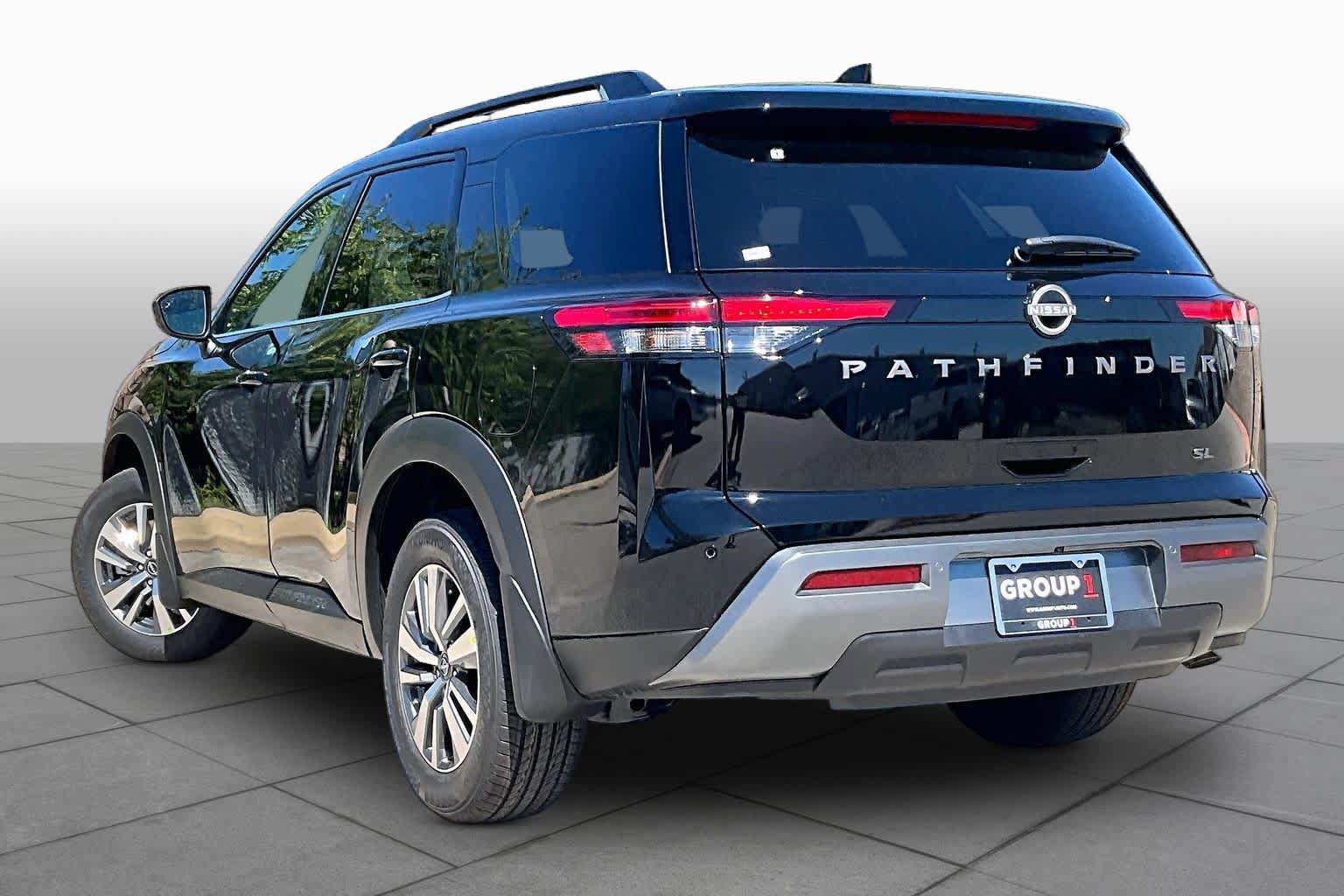 New 2026 Nissan Pathfinder SL FWD image 7