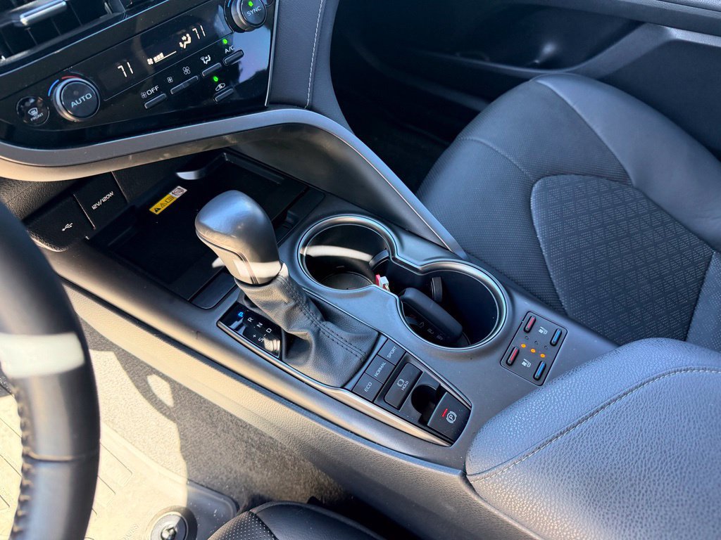 Used 2023 Toyota Camry XSE w/ Navigation Package FWD image 15