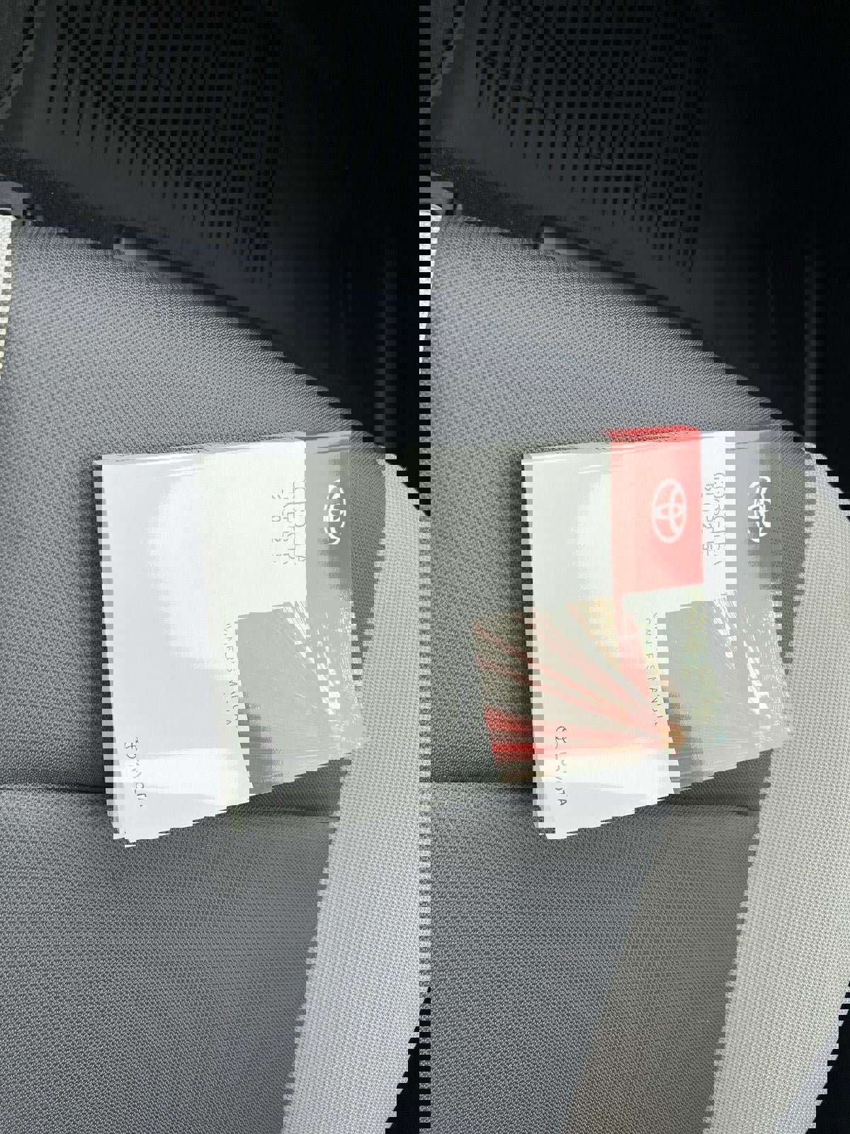 Used 2025 Toyota Corolla LE w/ LE Premium Package image 19