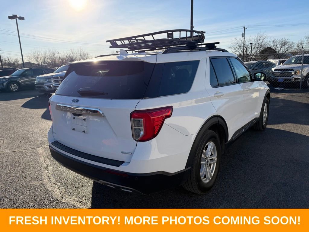 Used 2020 Ford Explorer XLT w/ Equipment Group 202A image 7