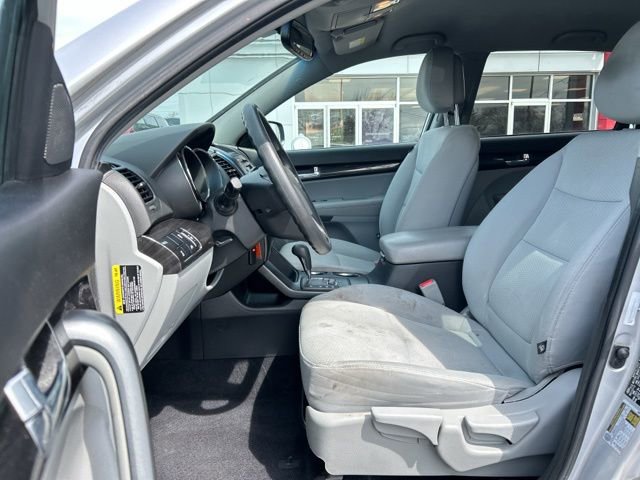Used 2013 Kia Sorento LX image 27