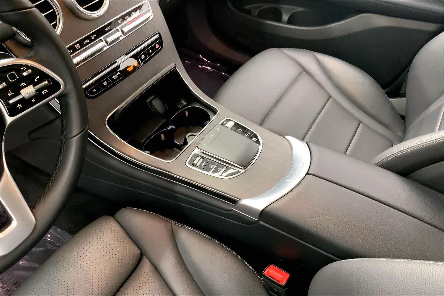Certified 2022 Mercedes-Benz GLC 300 image 26