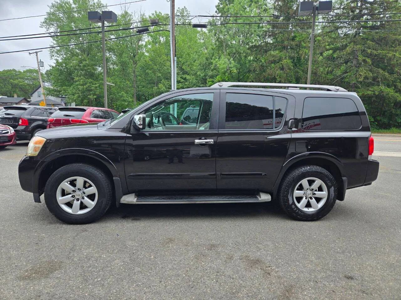 Used 2012 Nissan Armada SV image 35