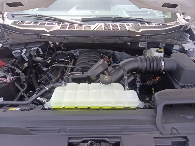New 2025 Ford F150 Lariat w/ Equipment Group 502A High image 37