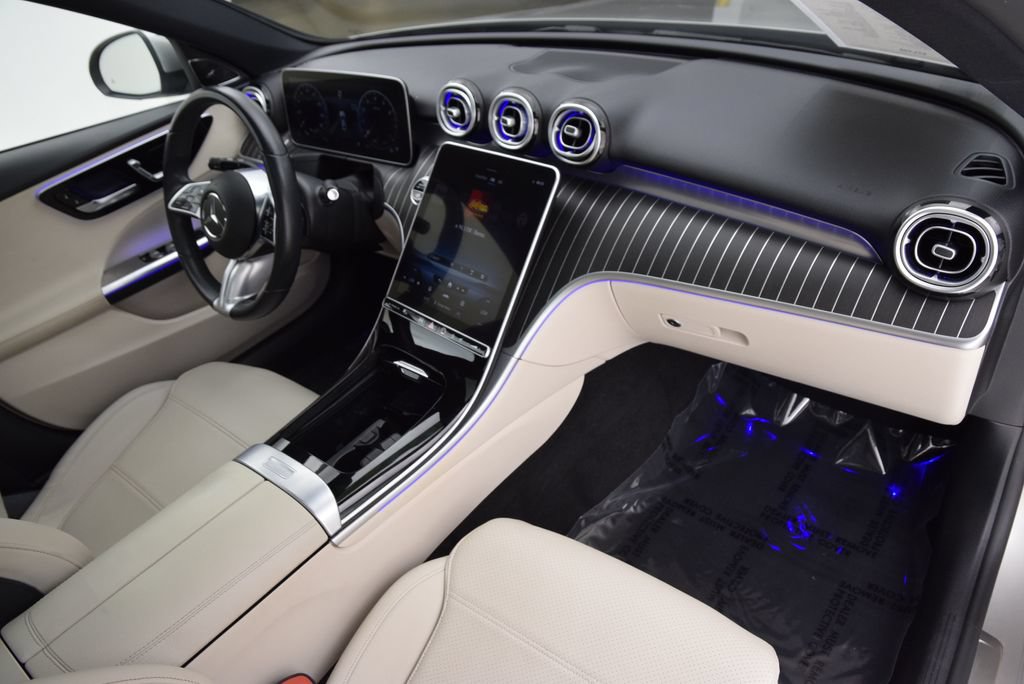 Used 2022 Mercedes-Benz C 300 Sedan image 15