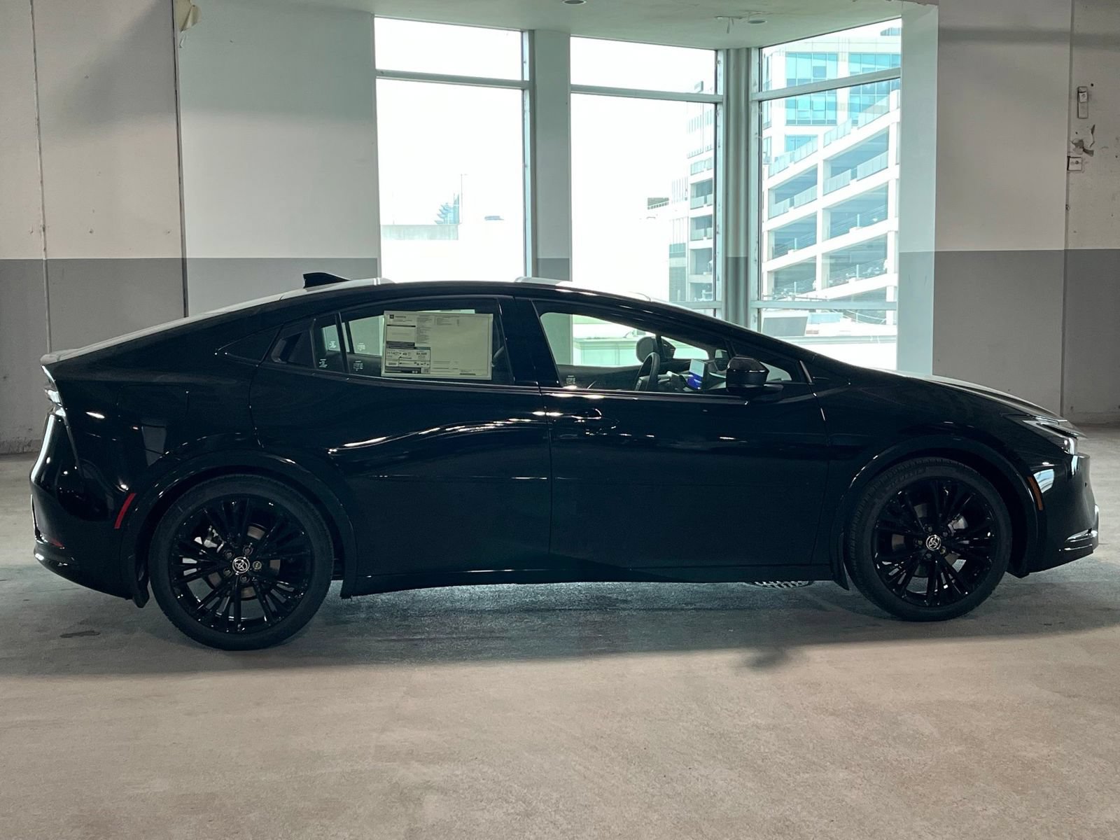 New 2026 Toyota Prius Plug-In Hybrid FWD image 11