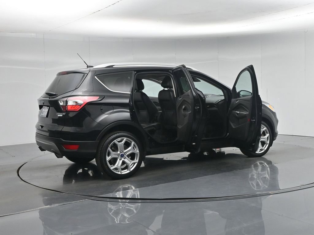 Certified 2017 Ford Escape Titanium w/ Equipment Group 301A image 31