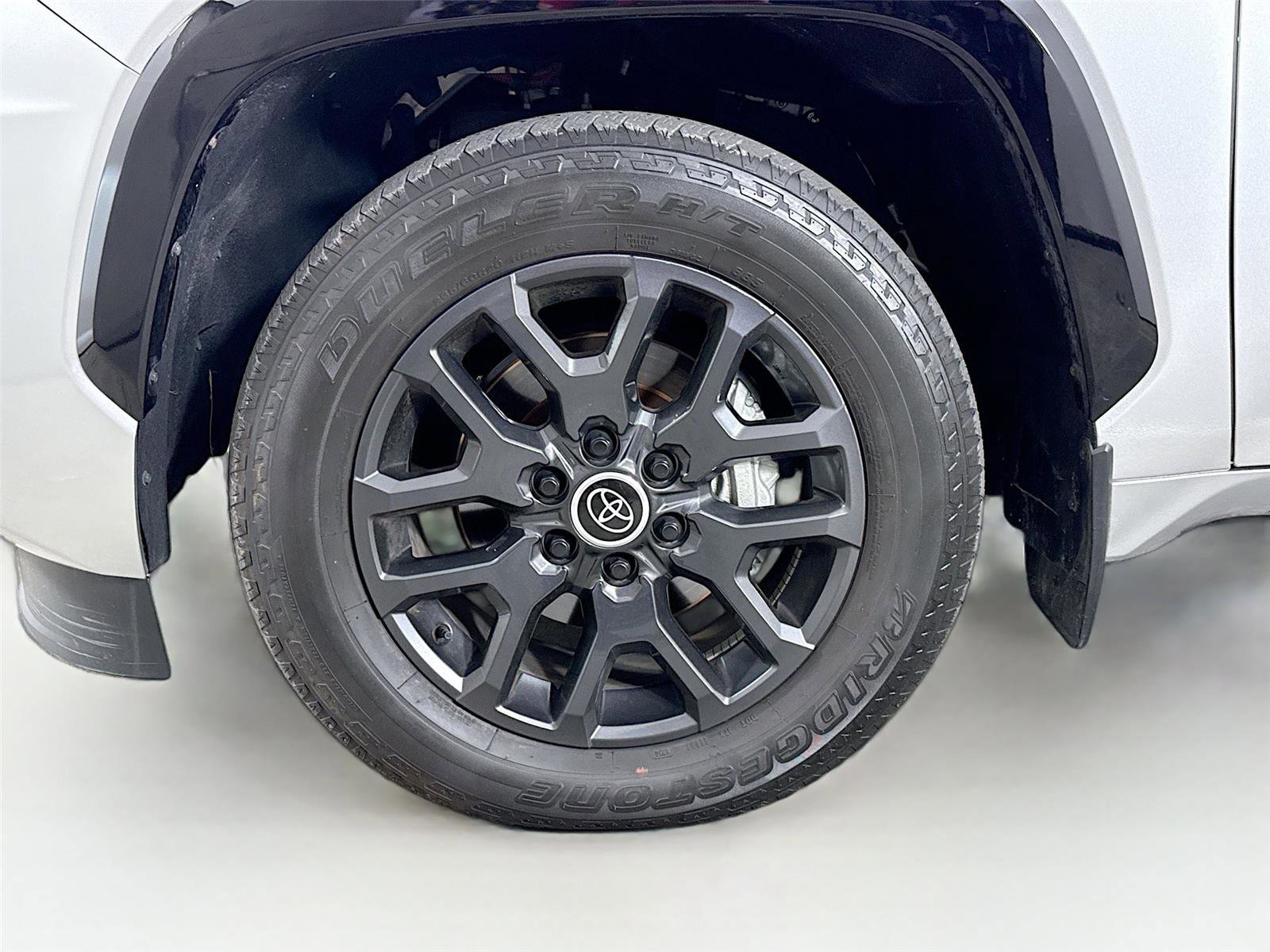 Used 2024 Toyota Sequoia Platinum image 12