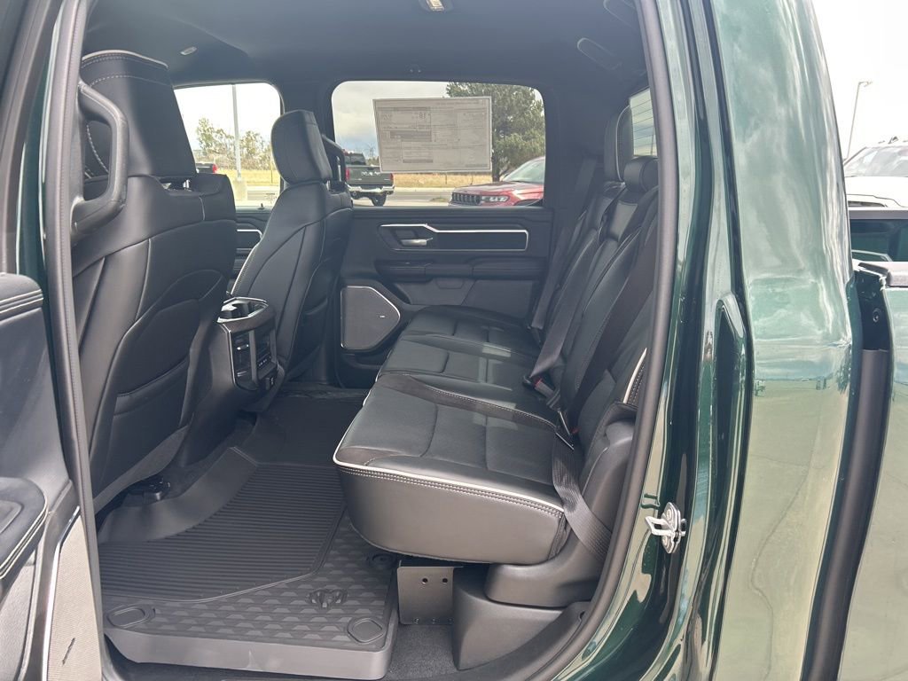 New 2026 RAM 1500 Laramie AWD/4WD image 11