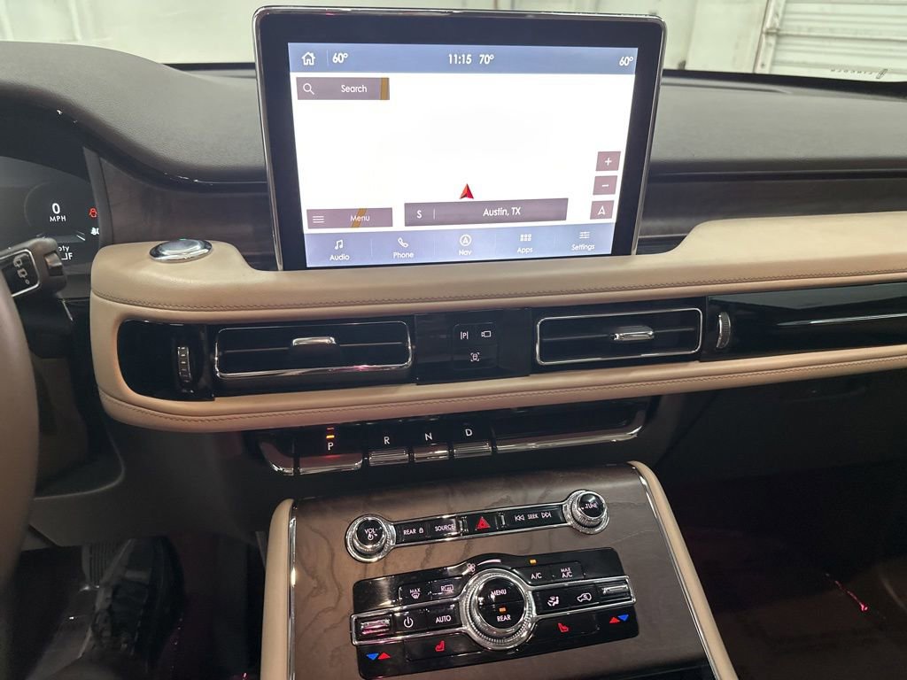 Used 2022 Lincoln Aviator Reserve RWD image 13