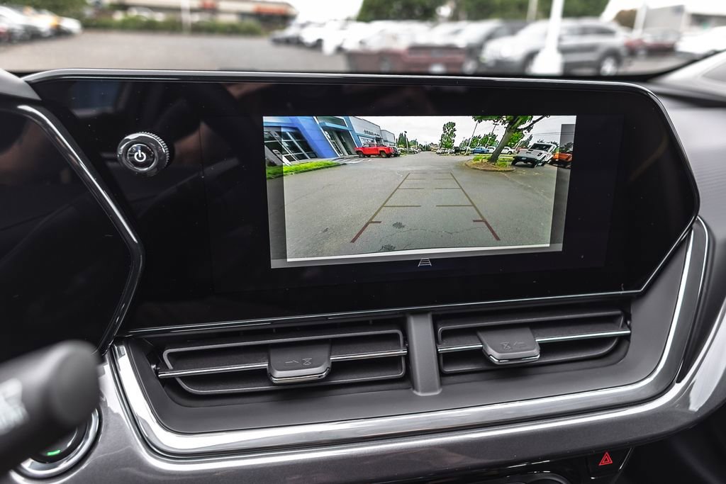 New 2026 Chevrolet Trax ACTIV w/ Driver Confidence Package FWD image 14