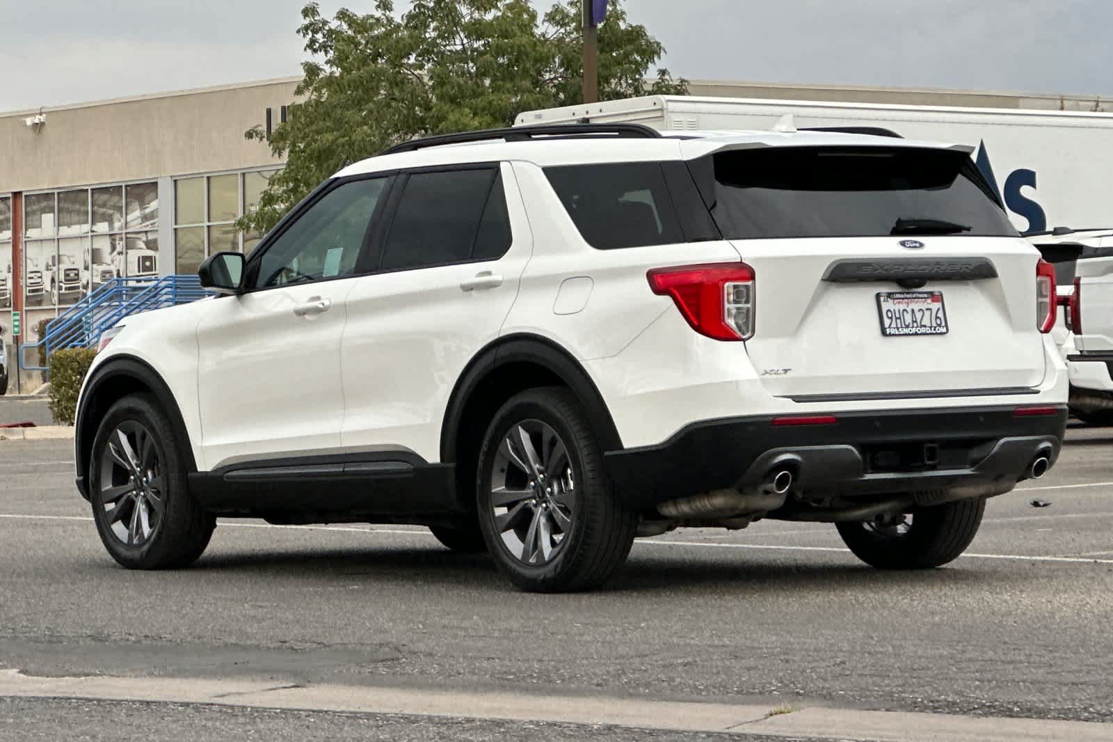 Certified 2023 Ford Explorer XLT w/ Equipment Group 202A RWD image 7