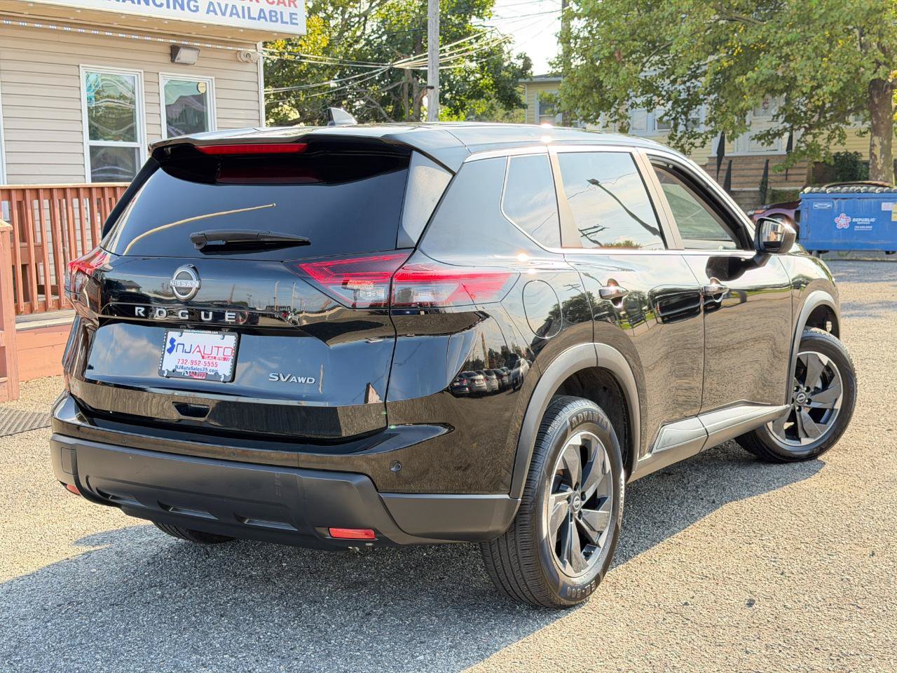 Used 2024 Nissan Rogue SV AWD/4WD image 83