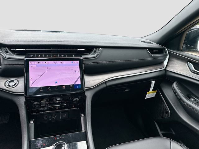 New 2025 Jeep Grand Cherokee Limited 4xe image 26